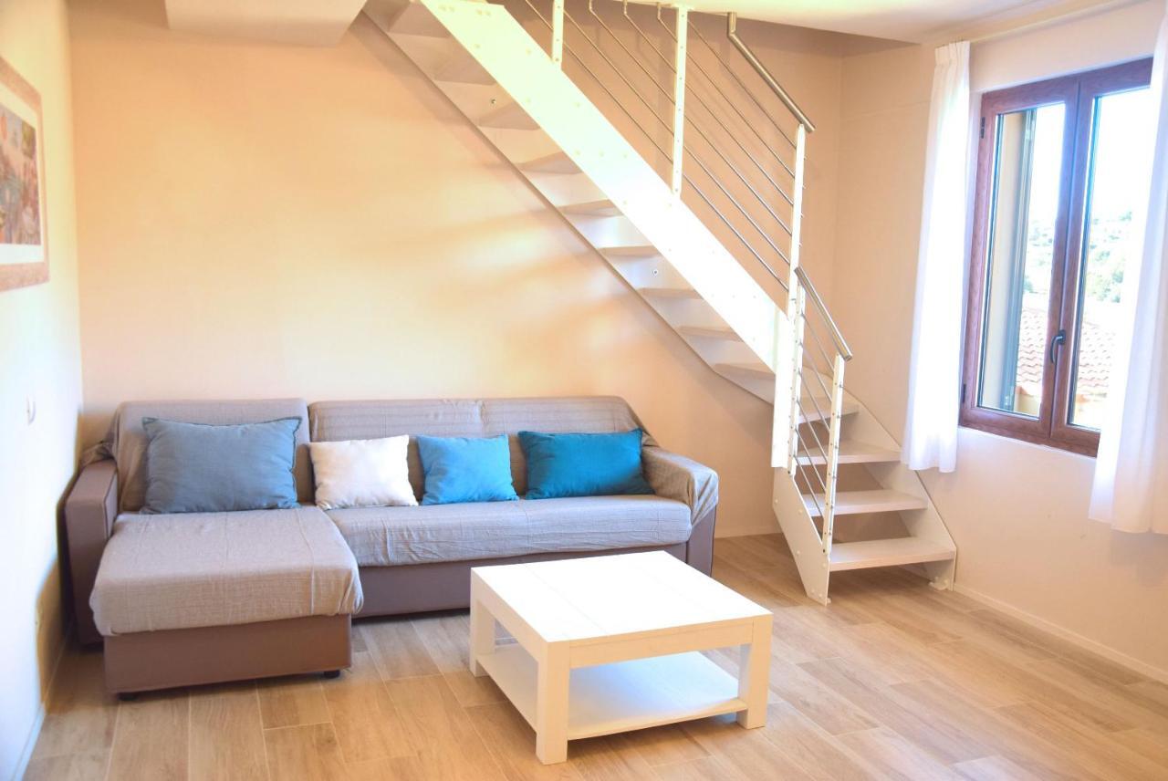 Sogno Azzurro Apartment Porto Azzurro Exterior foto